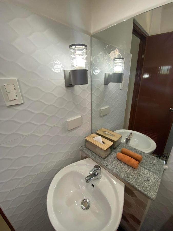 Ma Lourdes' Inn Palompon Luaran gambar